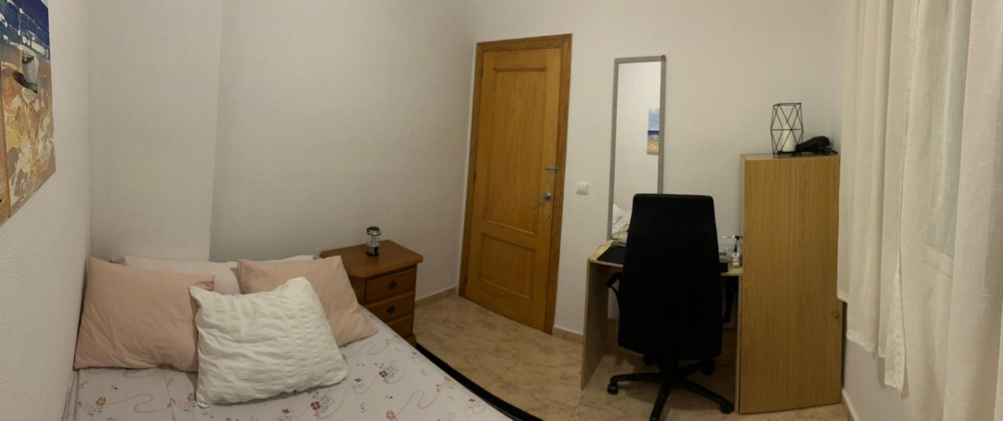 Compartido - Solo El Es Privado Torrevieja